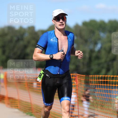 07.09.2025 - 19. Norderstedt Triathlon Michael Strokosch http://msf.ph/oto/8823212 07.09.2025 15:14:46 Laufen 1008 meine-sportfotos.de
