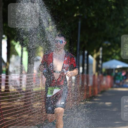 07.09.2025 - 19. Norderstedt Triathlon Michael Strokosch http://msf.ph/oto/8823231 07.09.2025 15:14:57 Laufen 958 meine-sportfotos.de