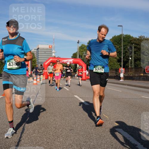 07.09.2025 - BARMER Alsterlauf Yannick Fuchs http://msf.ph/oto/8823251 07.09.2025 09:47:29 Laufen 4385, 5321 meine-sportfotos.de