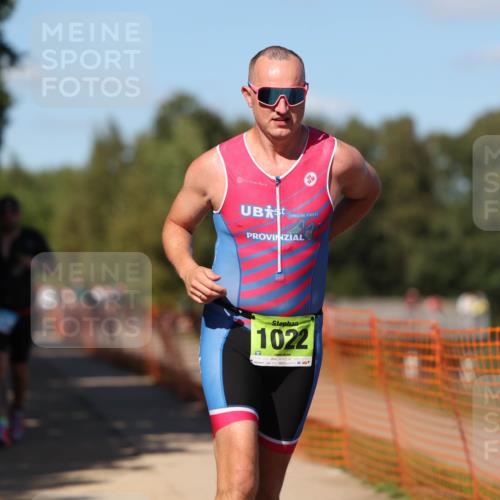 07.09.2025 - 19. Norderstedt Triathlon Michael Strokosch http://msf.ph/oto/8823253 07.09.2025 15:15:26 Laufen 981, 1022, 1459 meine-sportfotos.de