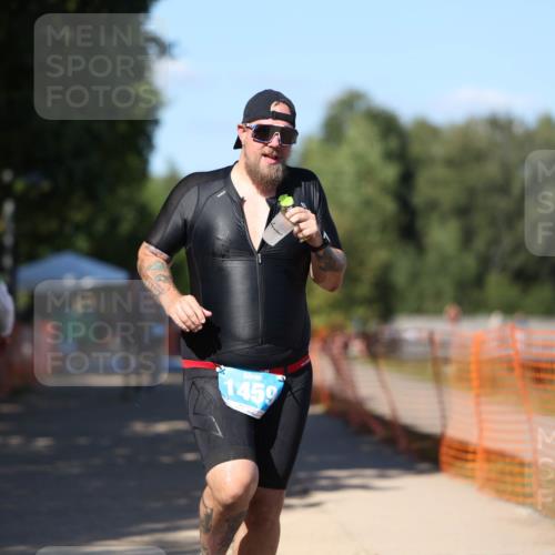 07.09.2025 - 19. Norderstedt Triathlon Michael Strokosch http://msf.ph/oto/8823262 07.09.2025 15:15:30 Laufen 1459 meine-sportfotos.de