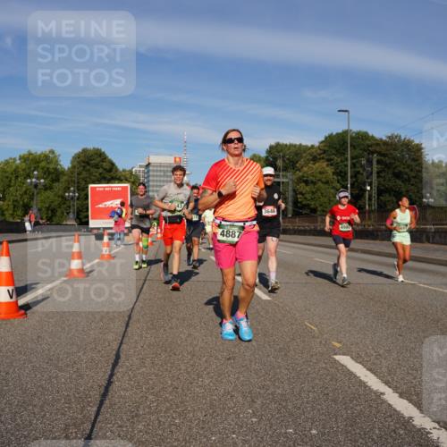 07.09.2025 - BARMER Alsterlauf Yannick Fuchs http://msf.ph/oto/8823301 07.09.2025 09:47:32 Laufen 4887, 3646, 4980 meine-sportfotos.de