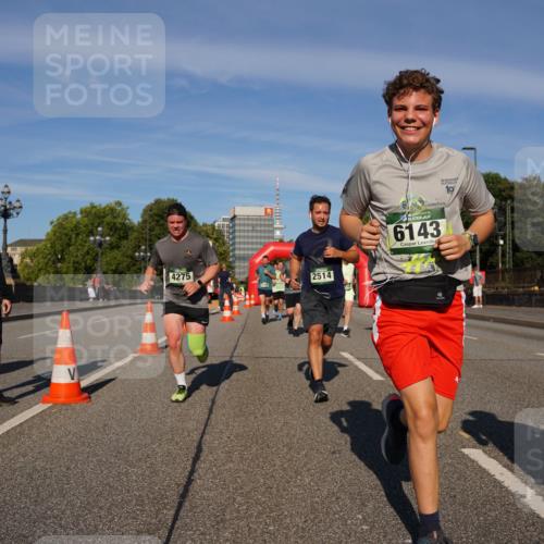 07.09.2025 - BARMER Alsterlauf Yannick Fuchs http://msf.ph/oto/8823341 07.09.2025 09:47:34 Laufen 4275, 2514, 6143, 19 meine-sportfotos.de