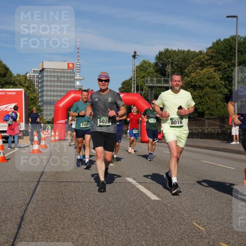 07.09.2025 - BARMER Alsterlauf Yannick Fuchs http://msf.ph/oto/8823362 07.09.2025 09:47:36 Laufen 5026, 5535, 2569, 8016, 6248 meine-sportfotos.de