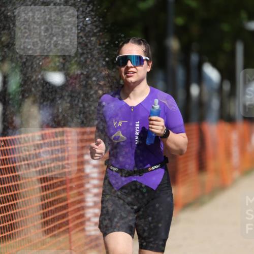 07.09.2025 - 19. Norderstedt Triathlon Michael Strokosch http://msf.ph/oto/8823365 07.09.2025 12:14:13 Laufen 1246 meine-sportfotos.de
