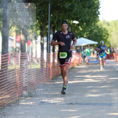 07.09.2025 - 19. Norderstedt Triathlon Michael Strokosch http://msf.ph/oto/8823402 07.09.2025 16:09:46 Laufen 442, 549, 939 meine-sportfotos.de