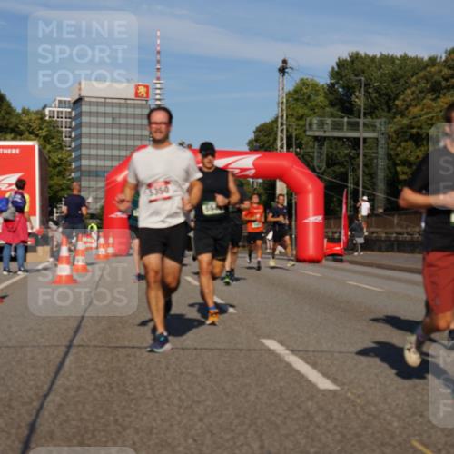 07.09.2025 - BARMER Alsterlauf Yannick Fuchs http://msf.ph/oto/8823433 07.09.2025 09:47:40 Laufen 441 meine-sportfotos.de