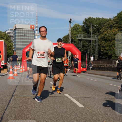 07.09.2025 - BARMER Alsterlauf Yannick Fuchs http://msf.ph/oto/8823450 07.09.2025 09:47:41 Laufen 5350, 5949, 6079, 4441 meine-sportfotos.de