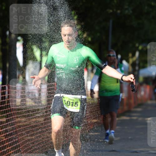 07.09.2025 - 19. Norderstedt Triathlon Michael Strokosch http://msf.ph/oto/8823462 07.09.2025 15:16:15 Laufen 911, 1032, 1502 meine-sportfotos.de