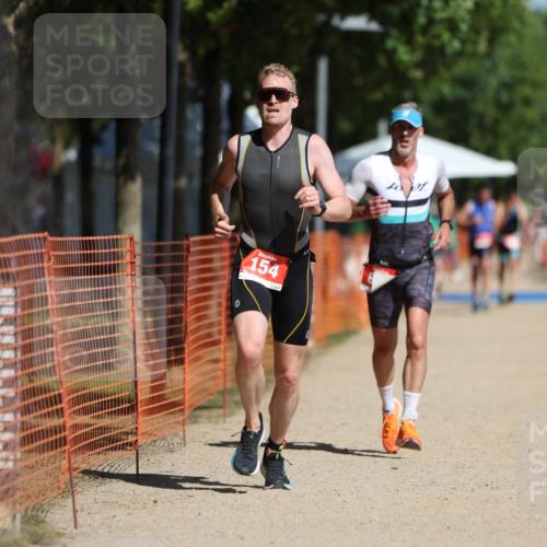 07.09.2025 - 19. Norderstedt Triathlon Michael Strokosch http://msf.ph/oto/8823471 07.09.2025 12:14:25 Laufen 138, 154, 170, 819 meine-sportfotos.de