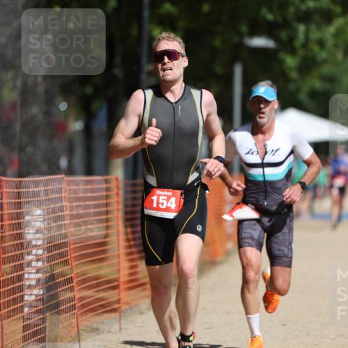 07.09.2025 - 19. Norderstedt Triathlon Michael Strokosch http://msf.ph/oto/8823492 07.09.2025 12:14:26 Laufen 138, 154, 170, 819 meine-sportfotos.de