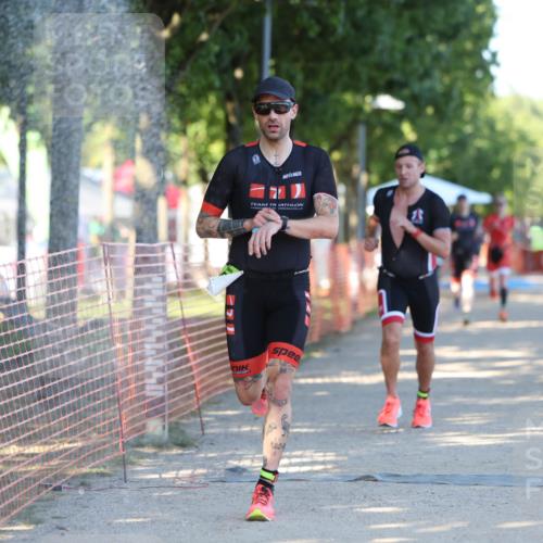 07.09.2025 - 19. Norderstedt Triathlon Michael Strokosch http://msf.ph/oto/8823503 07.09.2025 16:09:57 Laufen 442, 521, 525, 546 meine-sportfotos.de