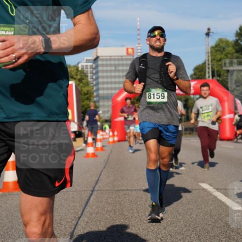 07.09.2025 - BARMER Alsterlauf Yannick Fuchs http://msf.ph/oto/8823505 07.09.2025 09:47:45 Laufen 36, 25, 8159, 056, 8095 meine-sportfotos.de