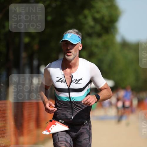 07.09.2025 - 19. Norderstedt Triathlon Michael Strokosch http://msf.ph/oto/8823518 07.09.2025 12:14:28 Laufen 138, 154, 819 meine-sportfotos.de