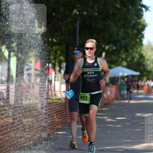07.09.2025 - 19. Norderstedt Triathlon Michael Strokosch http://msf.ph/oto/8823531 07.09.2025 15:16:35 Laufen 394, 993 meine-sportfotos.de