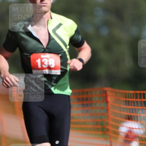 07.09.2025 - 19. Norderstedt Triathlon Michael Strokosch http://msf.ph/oto/8823542 07.09.2025 12:14:31 Laufen 138, 154, 819 meine-sportfotos.de