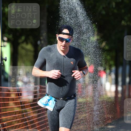 07.09.2025 - 19. Norderstedt Triathlon Michael Strokosch http://msf.ph/oto/8823568 07.09.2025 15:16:38 Laufen 394, 993 meine-sportfotos.de