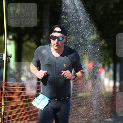 07.09.2025 - 19. Norderstedt Triathlon Michael Strokosch http://msf.ph/oto/8823573 07.09.2025 15:16:38 Laufen 394, 993 meine-sportfotos.de