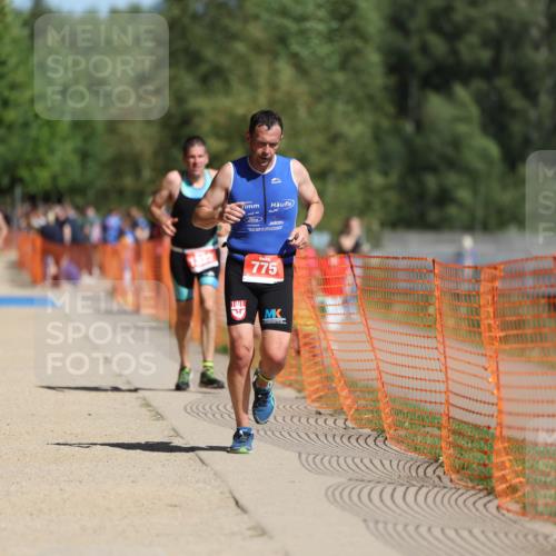 07.09.2025 - 19. Norderstedt Triathlon Michael Strokosch http://msf.ph/oto/8823575 07.09.2025 12:14:37 Laufen 775, 1332 meine-sportfotos.de