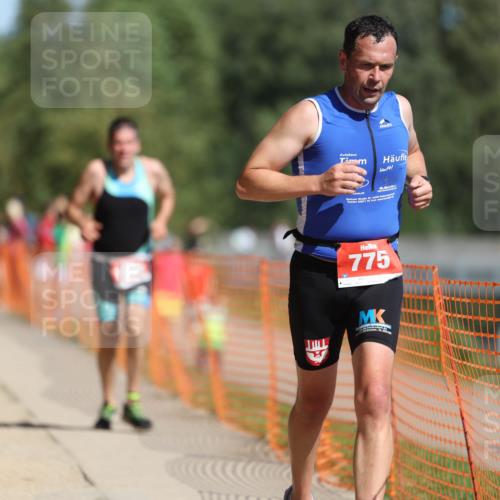 07.09.2025 - 19. Norderstedt Triathlon Michael Strokosch http://msf.ph/oto/8823600 07.09.2025 12:14:40 Laufen 775, 1332 meine-sportfotos.de