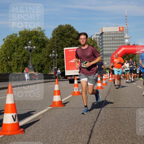 07.09.2025 - BARMER Alsterlauf Yannick Fuchs http://msf.ph/oto/8823601 07.09.2025 09:47:49 Laufen 53, 3242 meine-sportfotos.de