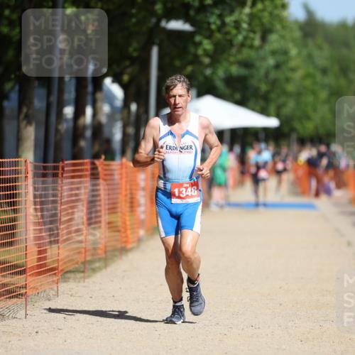 07.09.2025 - 19. Norderstedt Triathlon Michael Strokosch http://msf.ph/oto/8823663 07.09.2025 12:14:53 Laufen 1348 meine-sportfotos.de