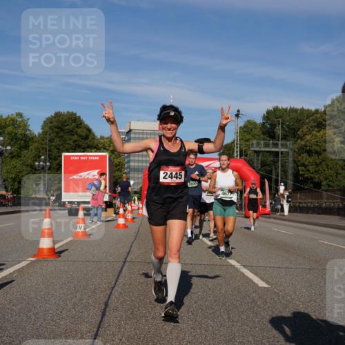 07.09.2025 - BARMER Alsterlauf Yannick Fuchs http://msf.ph/oto/8823682 07.09.2025 09:47:55 Laufen 2445, 2800, 4677 meine-sportfotos.de