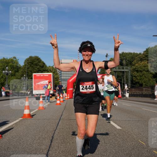 07.09.2025 - BARMER Alsterlauf Yannick Fuchs http://msf.ph/oto/8823690 07.09.2025 09:47:55 Laufen 2445, 8428, 4677 meine-sportfotos.de