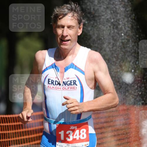 07.09.2025 - 19. Norderstedt Triathlon Michael Strokosch http://msf.ph/oto/8823710 07.09.2025 12:14:57 Laufen 1348 meine-sportfotos.de