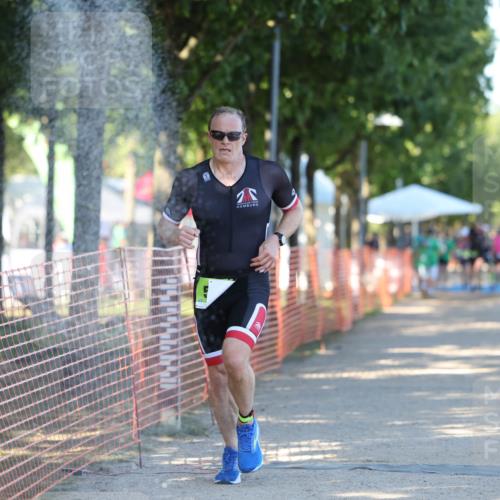 07.09.2025 - 19. Norderstedt Triathlon Michael Strokosch http://msf.ph/oto/8823714 07.09.2025 16:10:59 Laufen 547, 548 meine-sportfotos.de