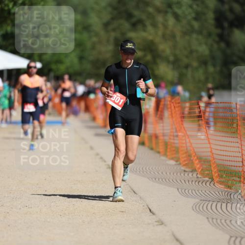 07.09.2025 - 19. Norderstedt Triathlon Michael Strokosch http://msf.ph/oto/8823722 07.09.2025 12:15:17 Laufen 1301 meine-sportfotos.de