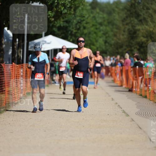 07.09.2025 - 19. Norderstedt Triathlon Michael Strokosch http://msf.ph/oto/8823744 07.09.2025 12:15:20 Laufen 1301, 1365 meine-sportfotos.de