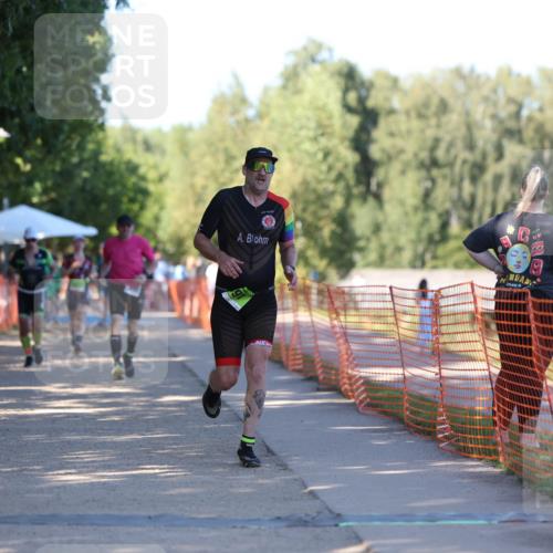 07.09.2025 - 19. Norderstedt Triathlon Michael Strokosch http://msf.ph/oto/8823770 07.09.2025 16:11:14 Laufen 491, 950 meine-sportfotos.de