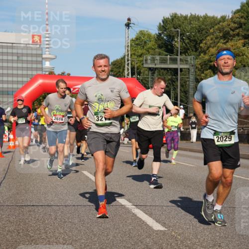 07.09.2025 - BARMER Alsterlauf Yannick Fuchs http://msf.ph/oto/8823779 07.09.2025 09:48:01 Laufen 2616, 2737, 32, 10, 3961, 827, 2029 meine-sportfotos.de