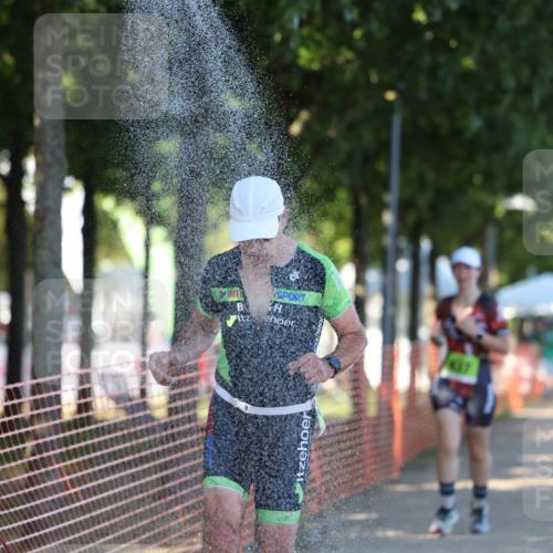 07.09.2025 - 19. Norderstedt Triathlon Michael Strokosch http://msf.ph/oto/8823828 07.09.2025 16:11:23 Laufen 437, 950, 1481 meine-sportfotos.de