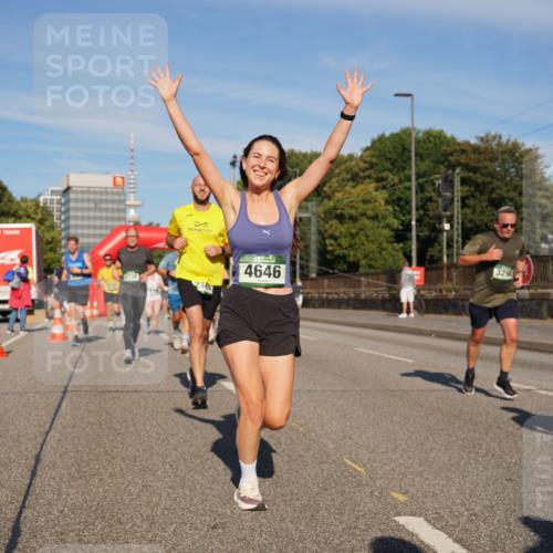 07.09.2025 - BARMER Alsterlauf Yannick Fuchs http://msf.ph/oto/8823844 07.09.2025 09:48:07 Laufen 4646 meine-sportfotos.de
