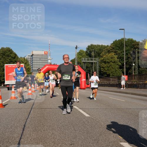 07.09.2025 - BARMER Alsterlauf Yannick Fuchs http://msf.ph/oto/8823865 07.09.2025 09:48:08 Laufen 3622, 2734, 5430, 6330 meine-sportfotos.de