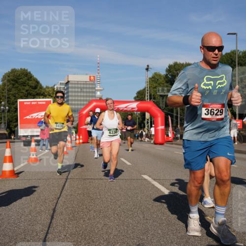 07.09.2025 - BARMER Alsterlauf Yannick Fuchs http://msf.ph/oto/8823885 07.09.2025 09:48:10 Laufen 3622, 5430, 6330, 135, 3629, 4894 meine-sportfotos.de