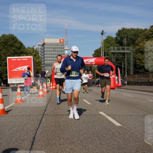 07.09.2025 - BARMER Alsterlauf Yannick Fuchs http://msf.ph/oto/8823911 07.09.2025 09:48:13 Laufen 3494, 8129, 5412 meine-sportfotos.de