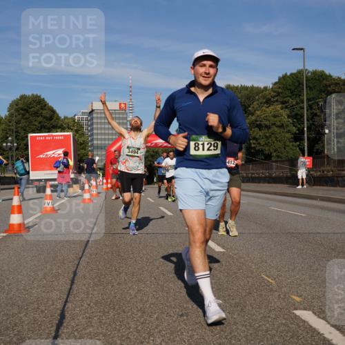 07.09.2025 - BARMER Alsterlauf Yannick Fuchs http://msf.ph/oto/8823923 07.09.2025 09:48:14 Laufen 8129, 3494, 412 meine-sportfotos.de