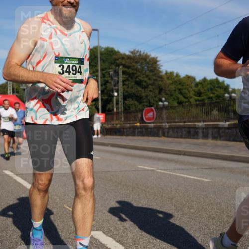 07.09.2025 - BARMER Alsterlauf Yannick Fuchs http://msf.ph/oto/8823943 07.09.2025 09:48:16 Laufen 136, 3494, 36, 5412 meine-sportfotos.de