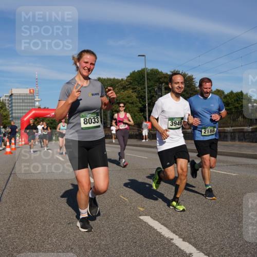 07.09.2025 - BARMER Alsterlauf Yannick Fuchs http://msf.ph/oto/8823961 07.09.2025 09:48:19 Laufen 8033, 6156, 3949, 2188 meine-sportfotos.de