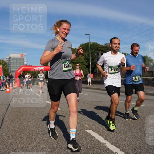 07.09.2025 - BARMER Alsterlauf Yannick Fuchs http://msf.ph/oto/8823964 07.09.2025 09:48:19 Laufen 8033, 156, 3949, 2188 meine-sportfotos.de