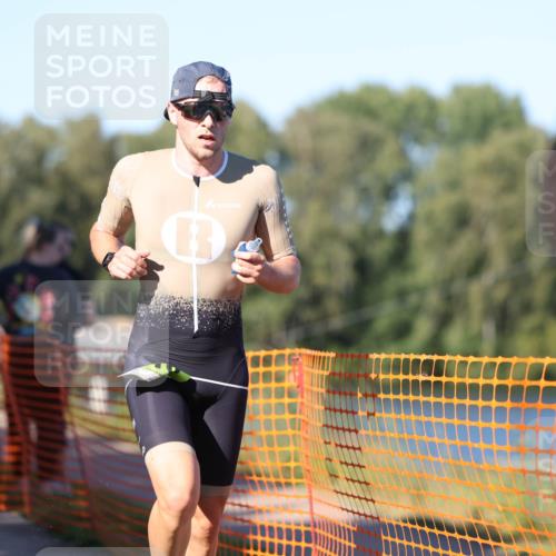07.09.2025 - 19. Norderstedt Triathlon Michael Strokosch http://msf.ph/oto/8823973 07.09.2025 16:12:21 Laufen 510, 1489, 1508 meine-sportfotos.de