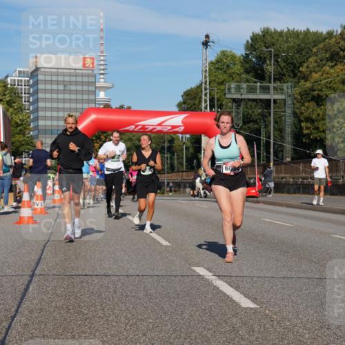 07.09.2025 - BARMER Alsterlauf Yannick Fuchs http://msf.ph/oto/8823975 07.09.2025 09:48:20 Laufen 6034 meine-sportfotos.de