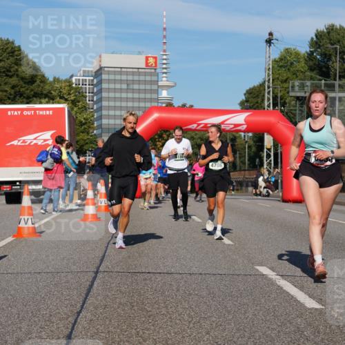07.09.2025 - BARMER Alsterlauf Yannick Fuchs http://msf.ph/oto/8823986 07.09.2025 09:48:21 Laufen 4706 meine-sportfotos.de