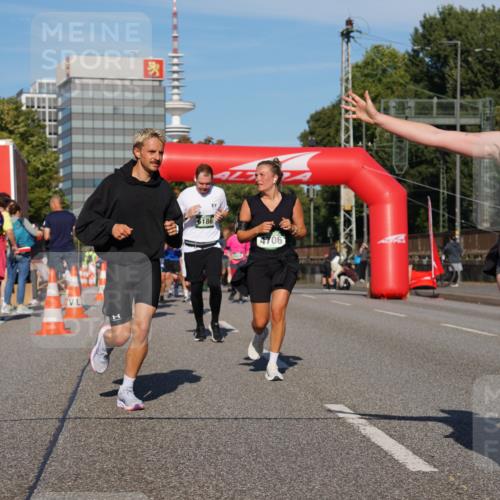 07.09.2025 - BARMER Alsterlauf Yannick Fuchs http://msf.ph/oto/8823991 07.09.2025 09:48:22 Laufen 6186, 06, 136, 6034 meine-sportfotos.de