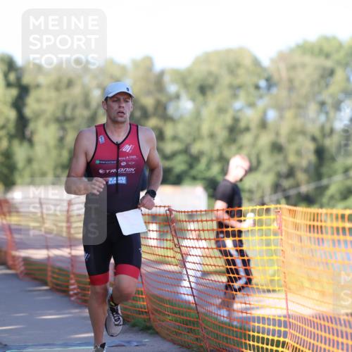 07.09.2025 - 19. Norderstedt Triathlon Michael Strokosch http://msf.ph/oto/8823993 07.09.2025 16:12:34 Laufen 466, 483, 504, 1415, 1485, 1495 meine-sportfotos.de