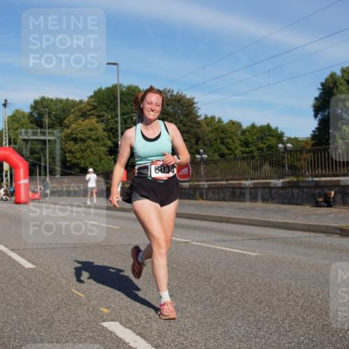 07.09.2025 - BARMER Alsterlauf Yannick Fuchs http://msf.ph/oto/8824006 07.09.2025 09:48:22 Laufen 6034 meine-sportfotos.de