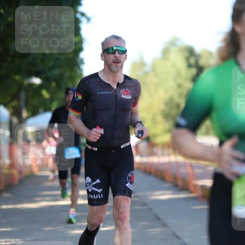 07.09.2025 - 19. Norderstedt Triathlon Michael Strokosch http://msf.ph/oto/8824010 07.09.2025 16:12:40 Laufen 466, 483, 1415, 1495 meine-sportfotos.de